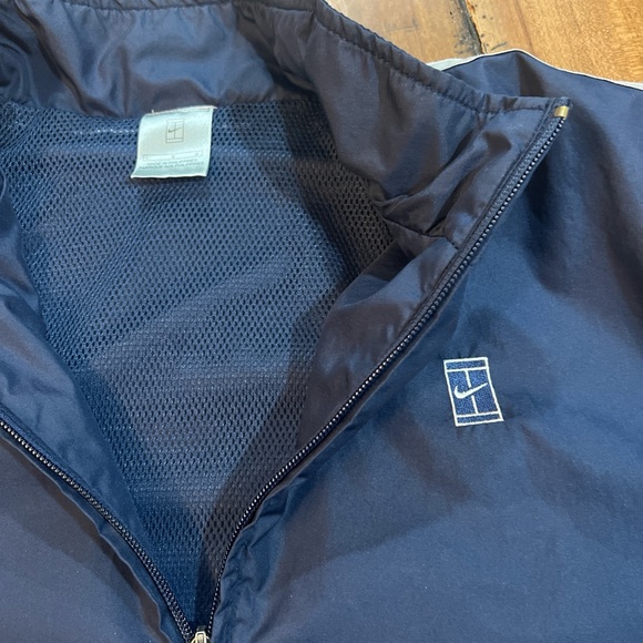 Vintage Nike Tennis Windbreaker - Picture 4 of 5